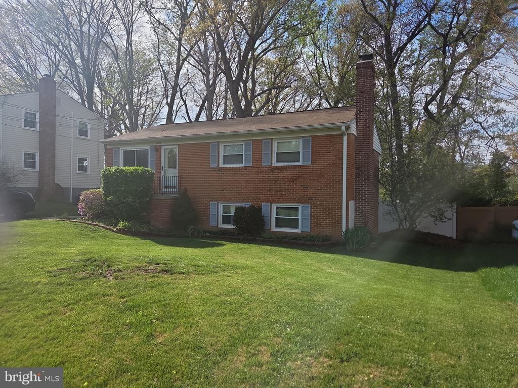 Emporia St, Woodbridge, VA 22191