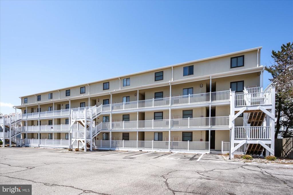 56th St, Ocean City, MD 21842