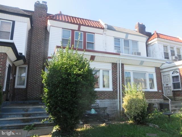 72nd Ave, Philadelphia, PA 19126