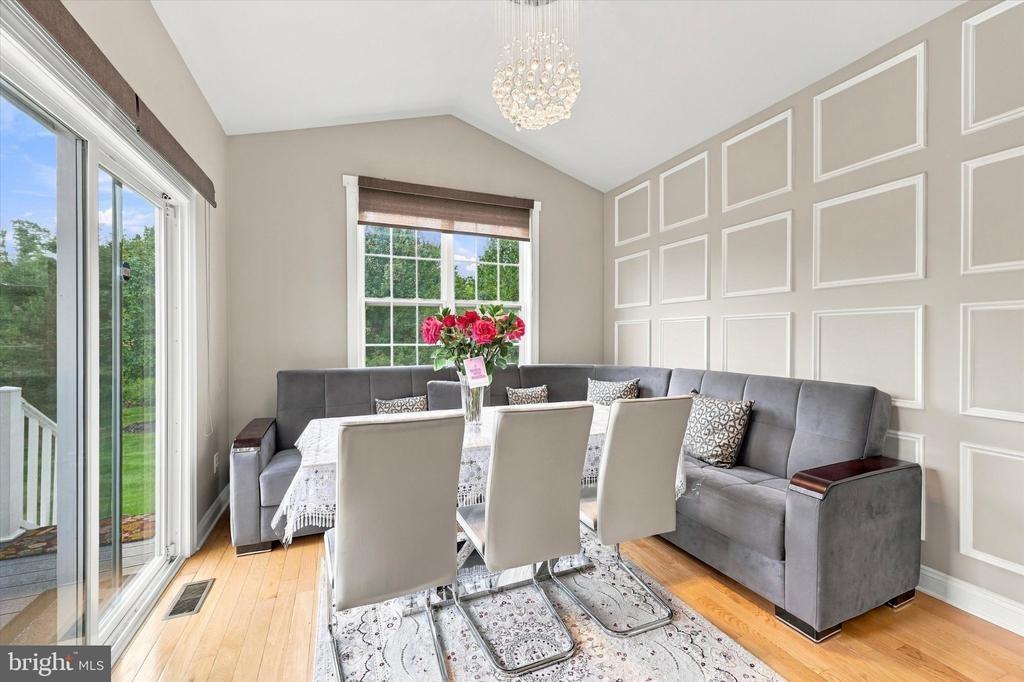 W Boulder Dr, Chalfont, PA 18914
