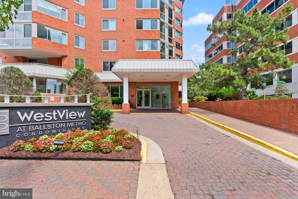N Utah St, Arlington, VA 22201