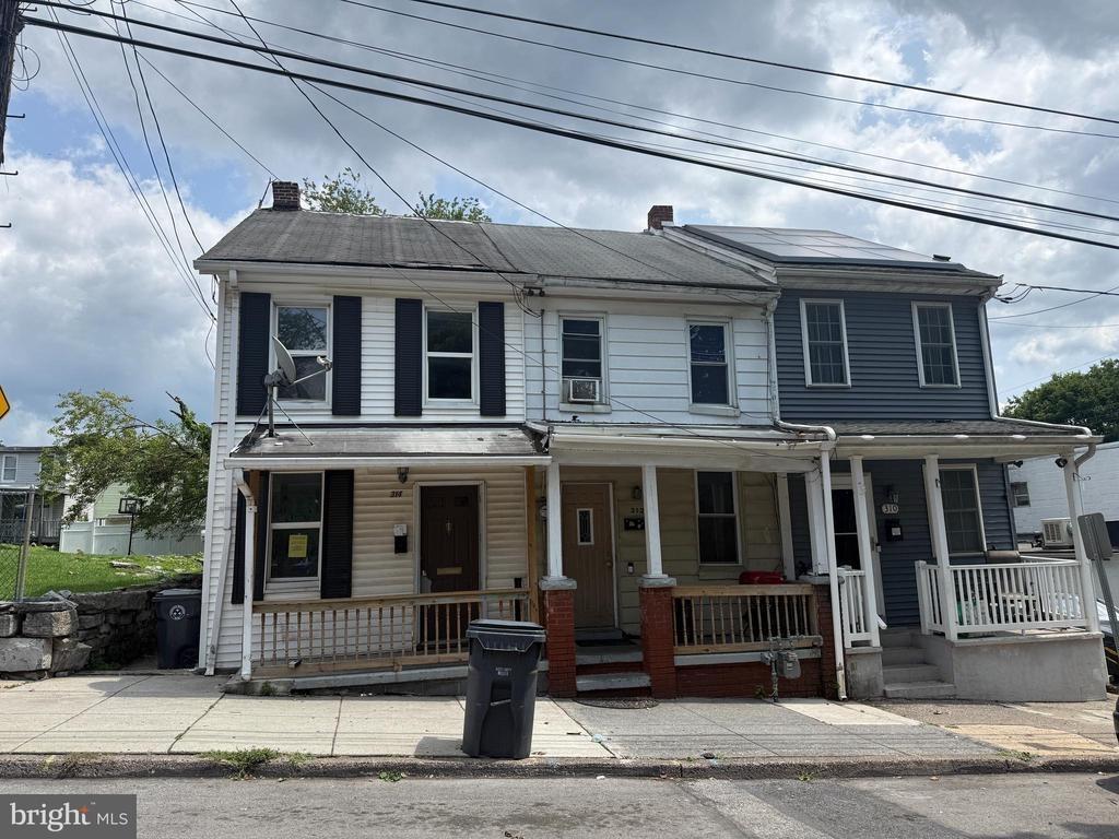 Lincoln St, Steelton, PA 17113