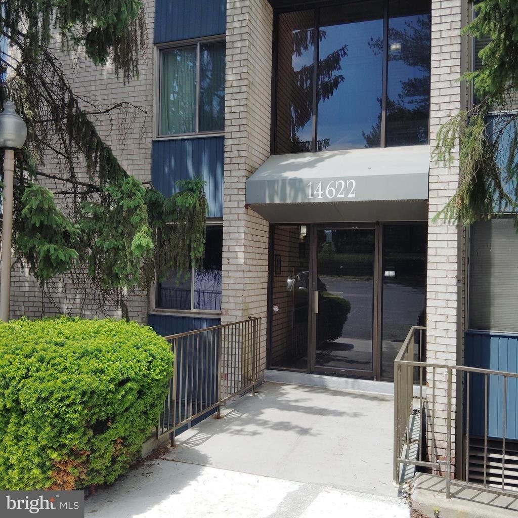 Bauer Dr, Rockville, MD 20853