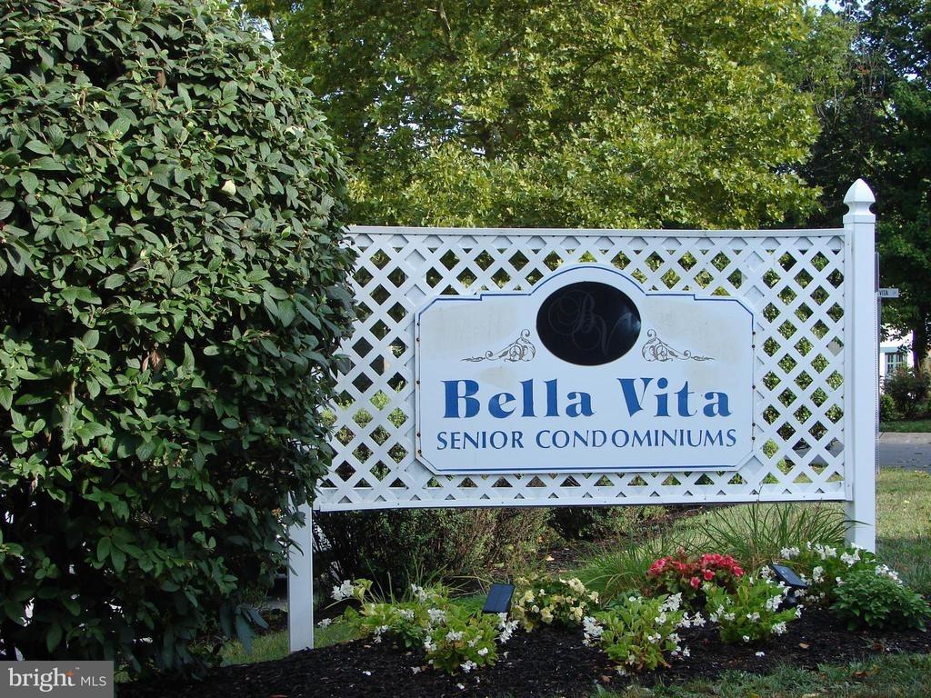 Bella Vita Ct, Westminster, MD 21157