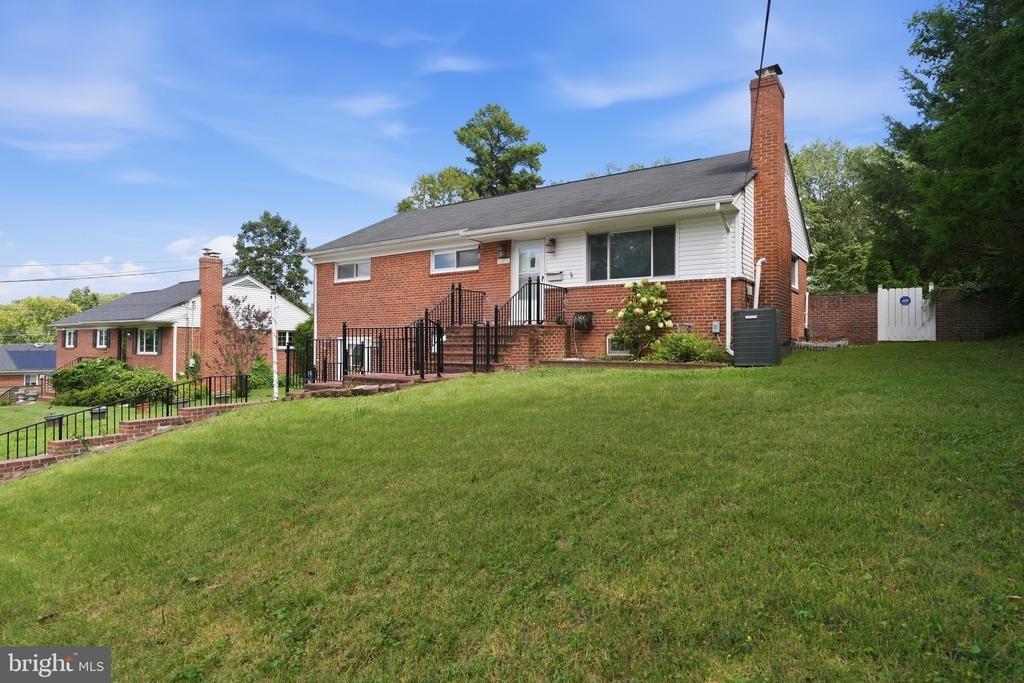 Oliver Ave, Annandale, VA 22003