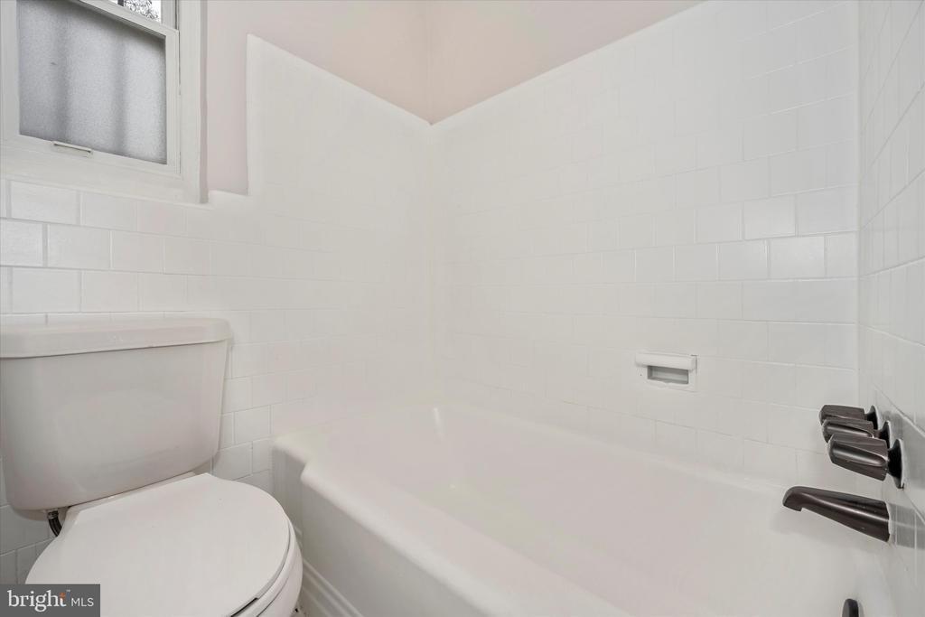 Talbert Ter Se, Washington, DC 20020