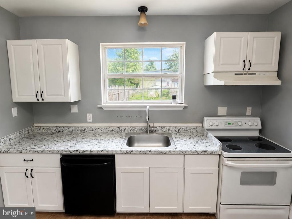 W Front St, Florence, NJ 08518