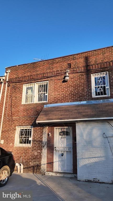 Swarts St, Chester, PA 19013