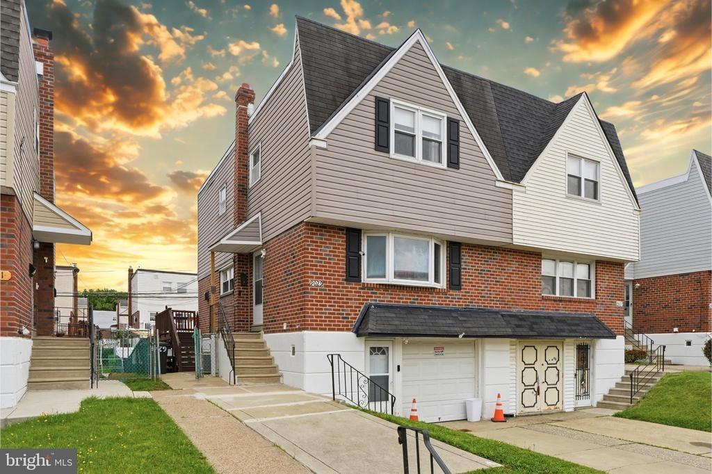 Brous Ave, Philadelphia, PA 19152
