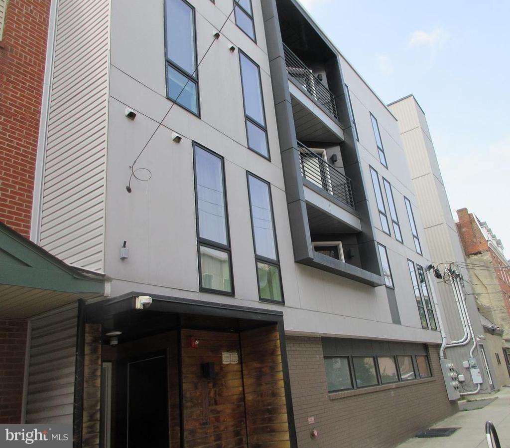 Cambridge St, Philadelphia, PA 19130