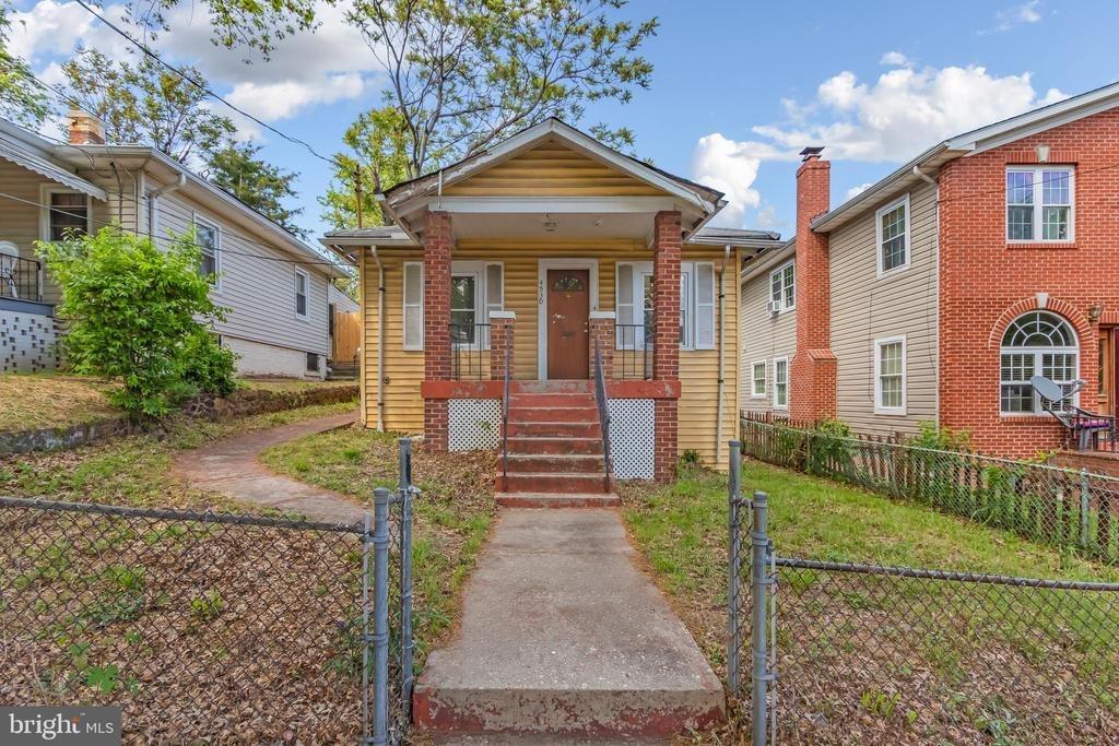 Dix St Ne, Washington, DC 20019