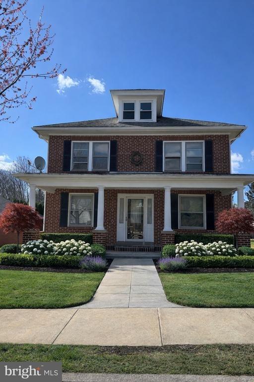 Bucks St, Wernersville, PA 19565