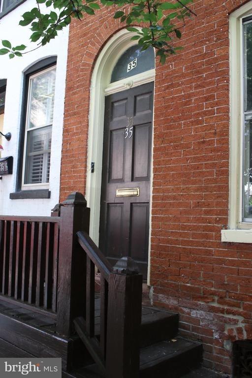 N Mulberry St, Lancaster, PA 17603