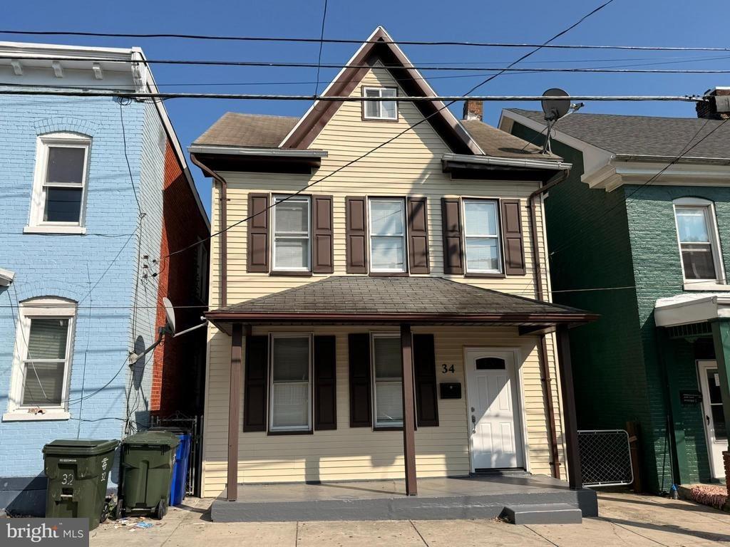 Elizabeth St, Hagerstown, MD 21740