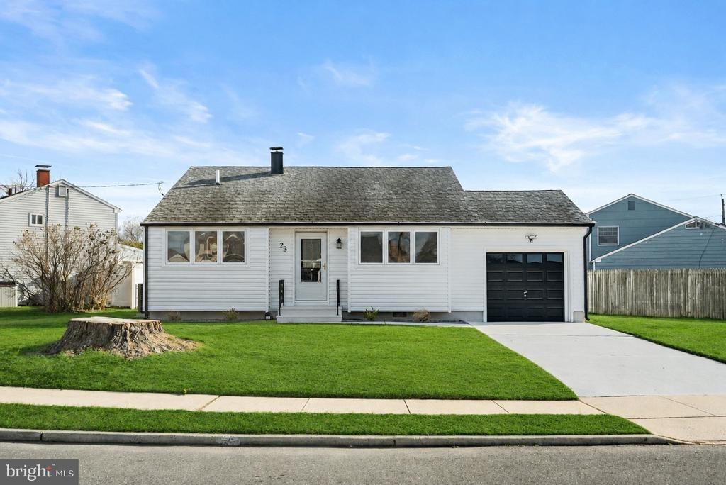 Hastings Rd, Trenton, NJ 08620