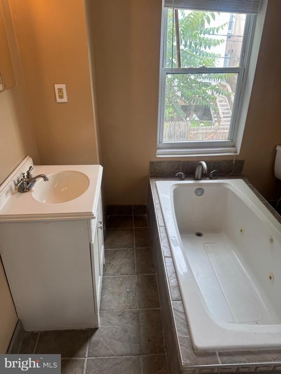 Brantley Ave, Baltimore, MD 21217