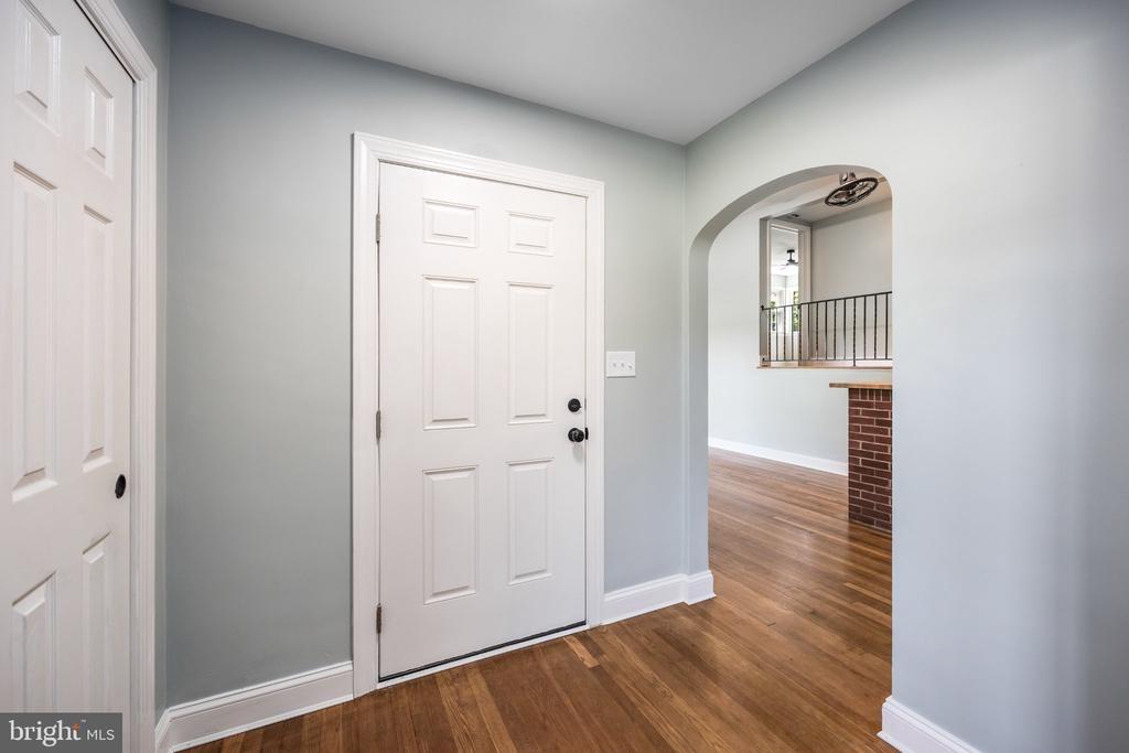 Deal Island Rd, Princess Anne, MD 21853