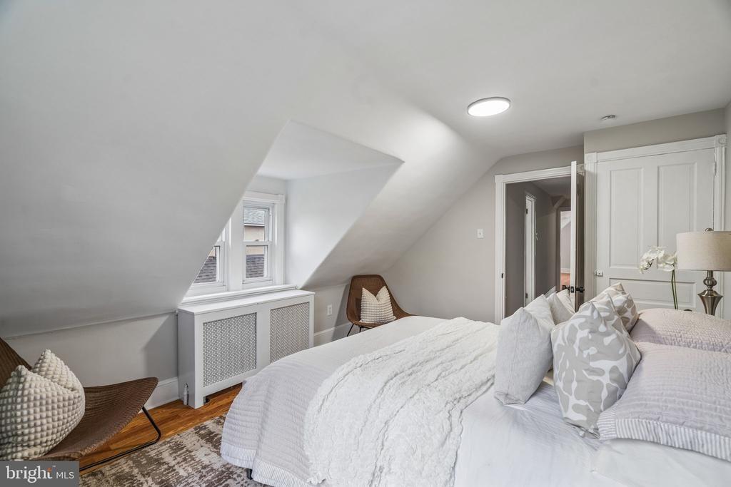 Owen Ave, Lansdowne, PA 19050