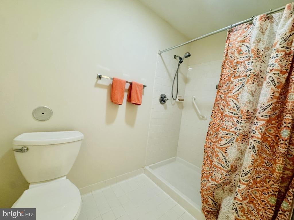 Hannon Ct, Nottingham, MD 21236