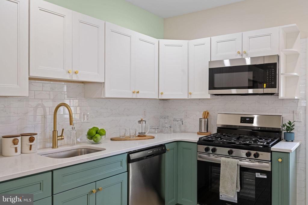 S Lambert St, Philadelphia, PA 19145