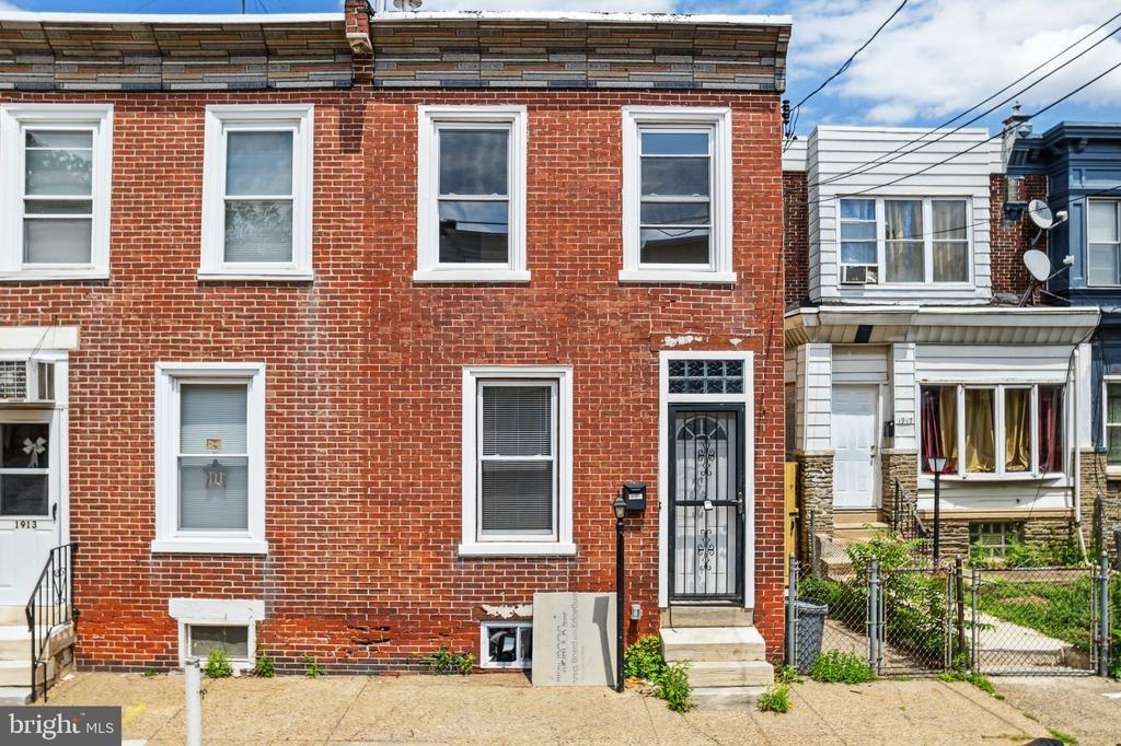 E Atlantic St, Philadelphia, PA 19134