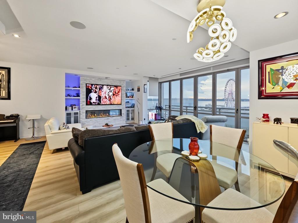 Waterfront St, Oxon Hill, MD 20745