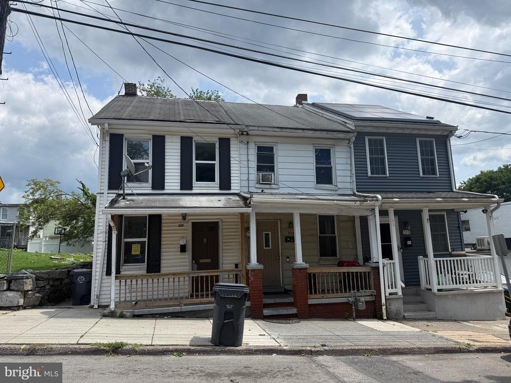 Lincoln St, Steelton, PA 17113