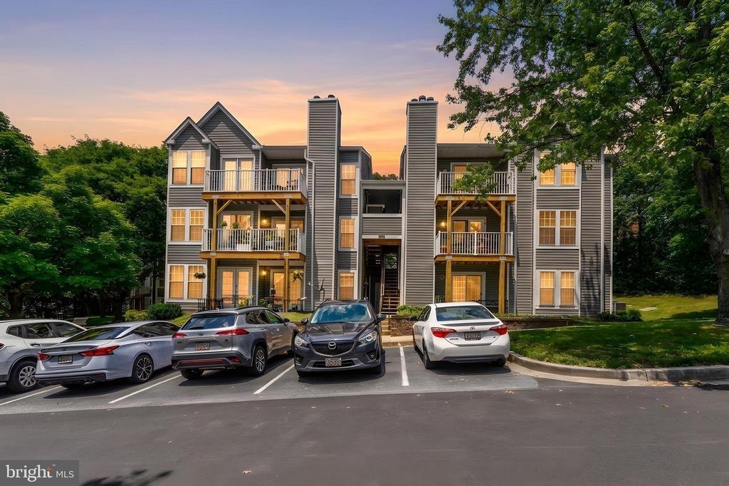 Rock Glen Dr, Elkridge, MD 21075