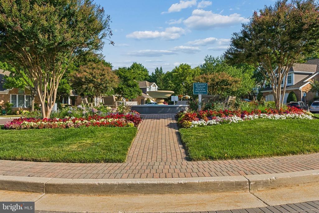 Woodchester Ct, Pikesville, MD 21208