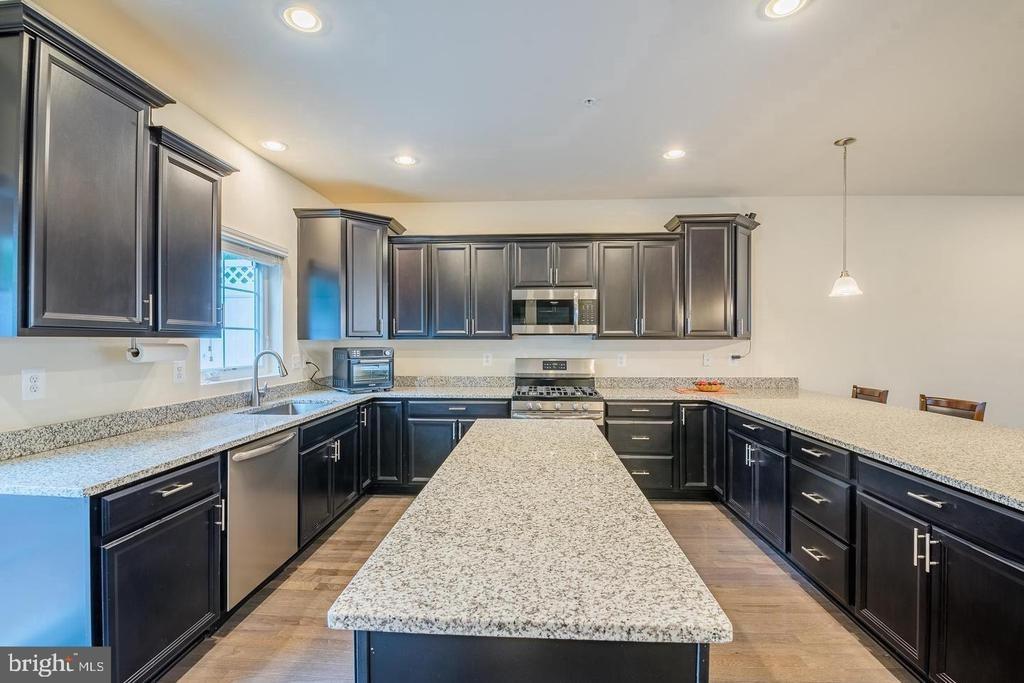 Pentland Hills Dr, Upper Marlboro, MD 20774