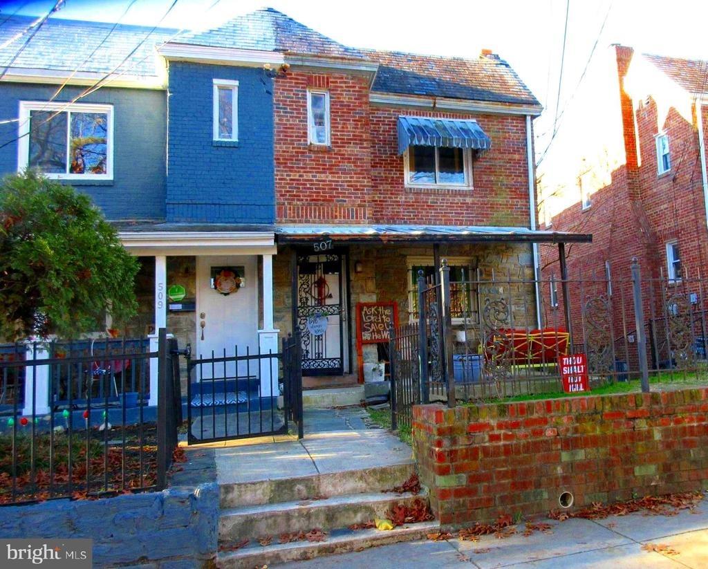 Oakwood St Se, Washington, DC 20032