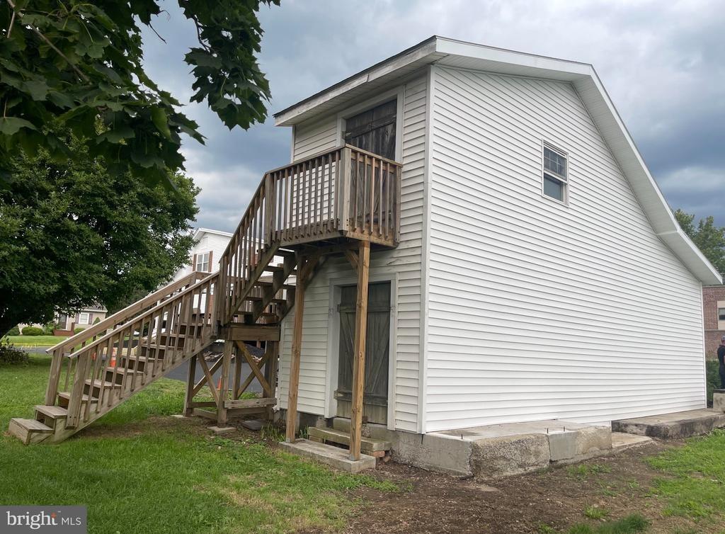 Vera Cruz Rd, Emmaus, PA 18049