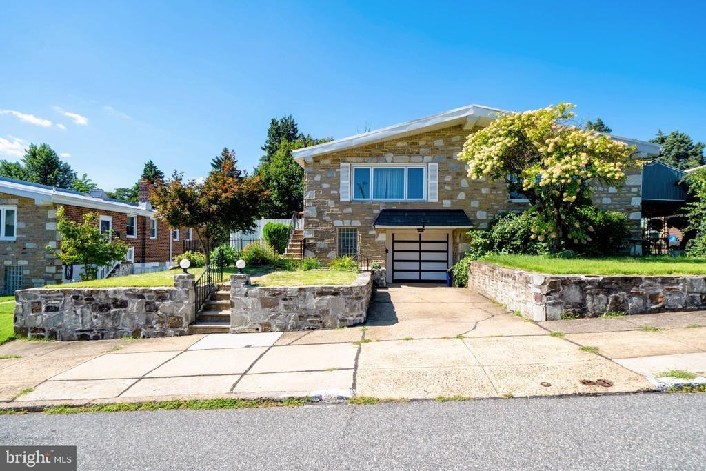 Charette Rd, Philadelphia, PA 19115