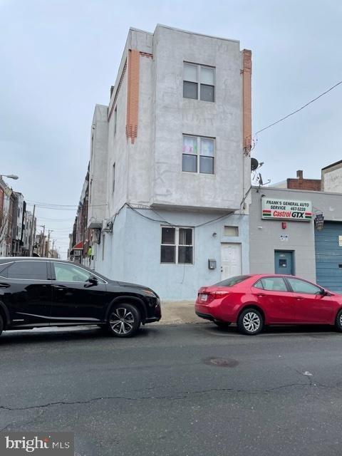 S 8th St, Philadelphia, PA 19148