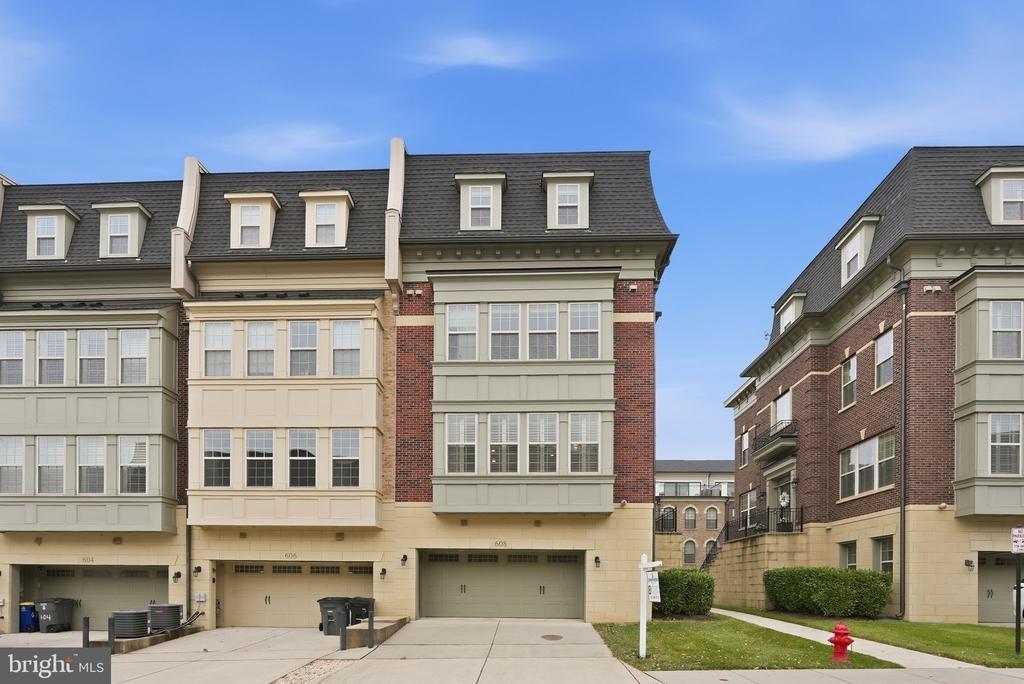 Fair Winds Way, Oxon Hill, MD 20745