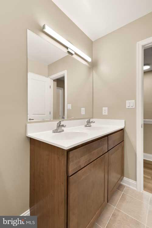 Red Buckeye Ct, Germantown, MD 20876