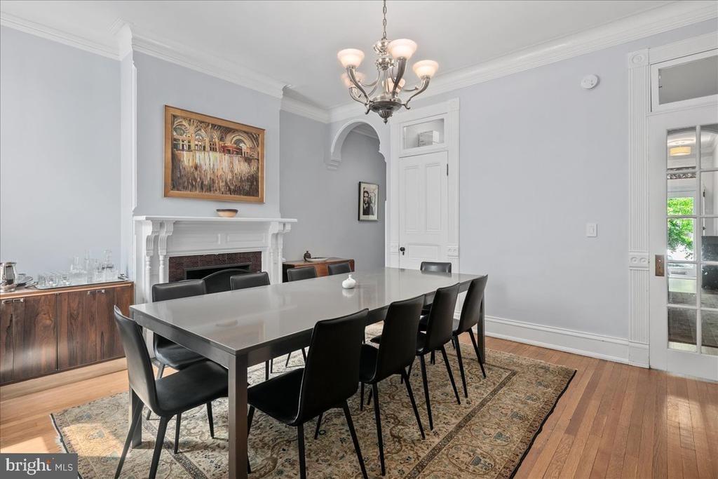 13th St Nw, Washington, DC 20009