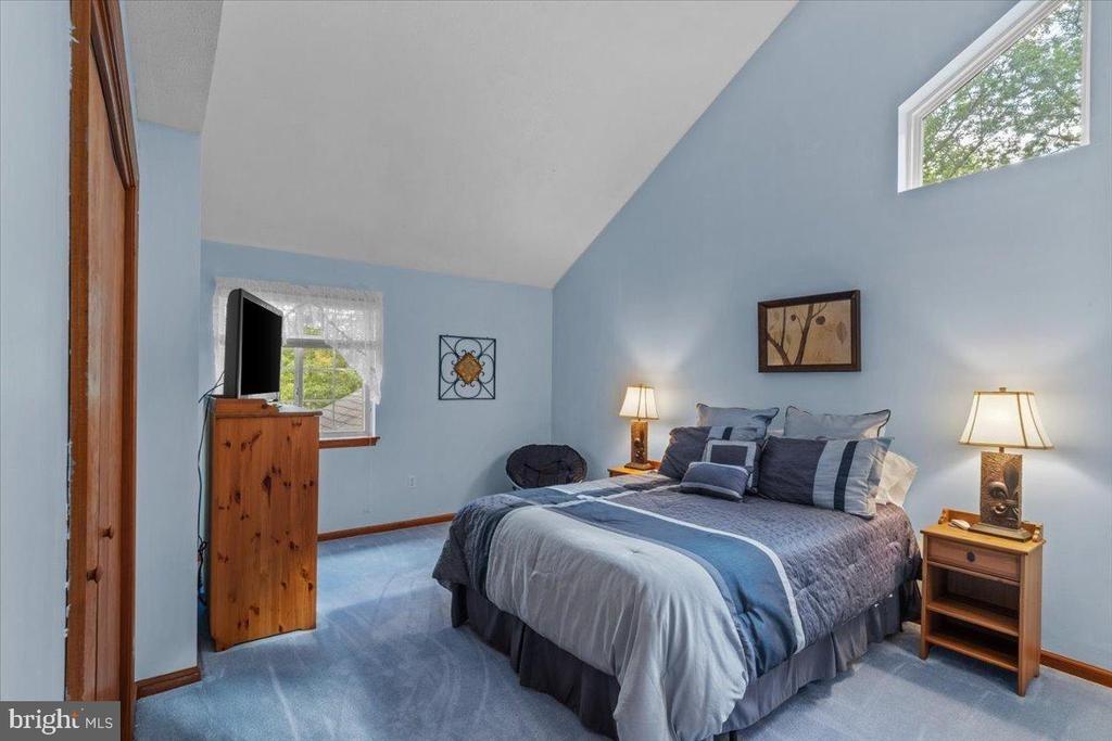 Bombur Ln, Tamiment, PA 18371