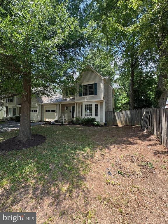 Oak St, Fairfax, VA 22030