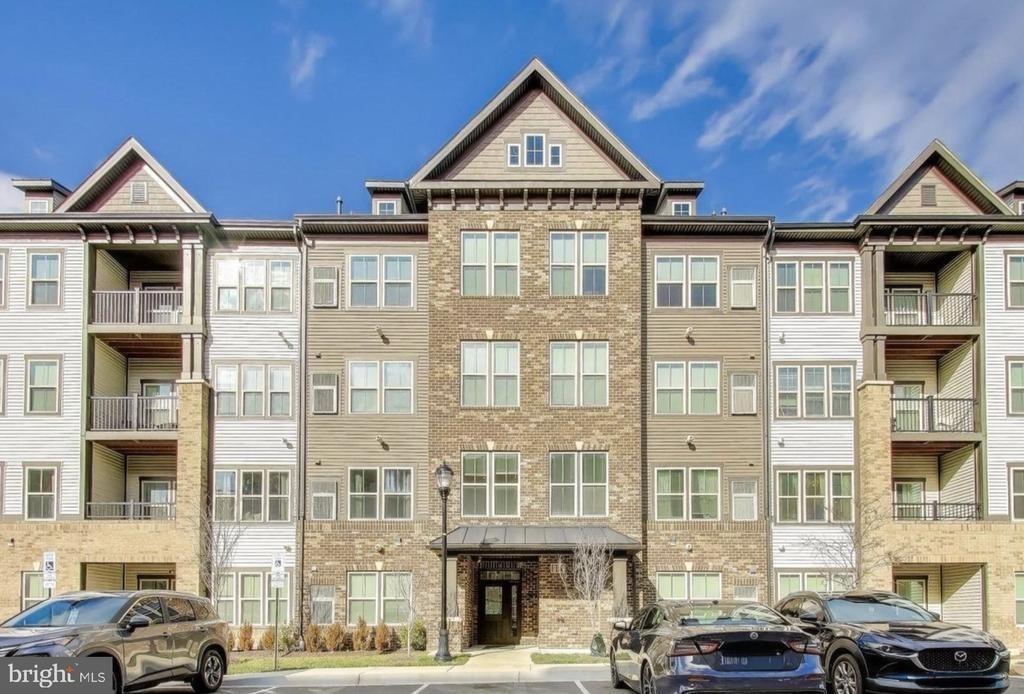 Ruffian Way, Laurel, MD 20723