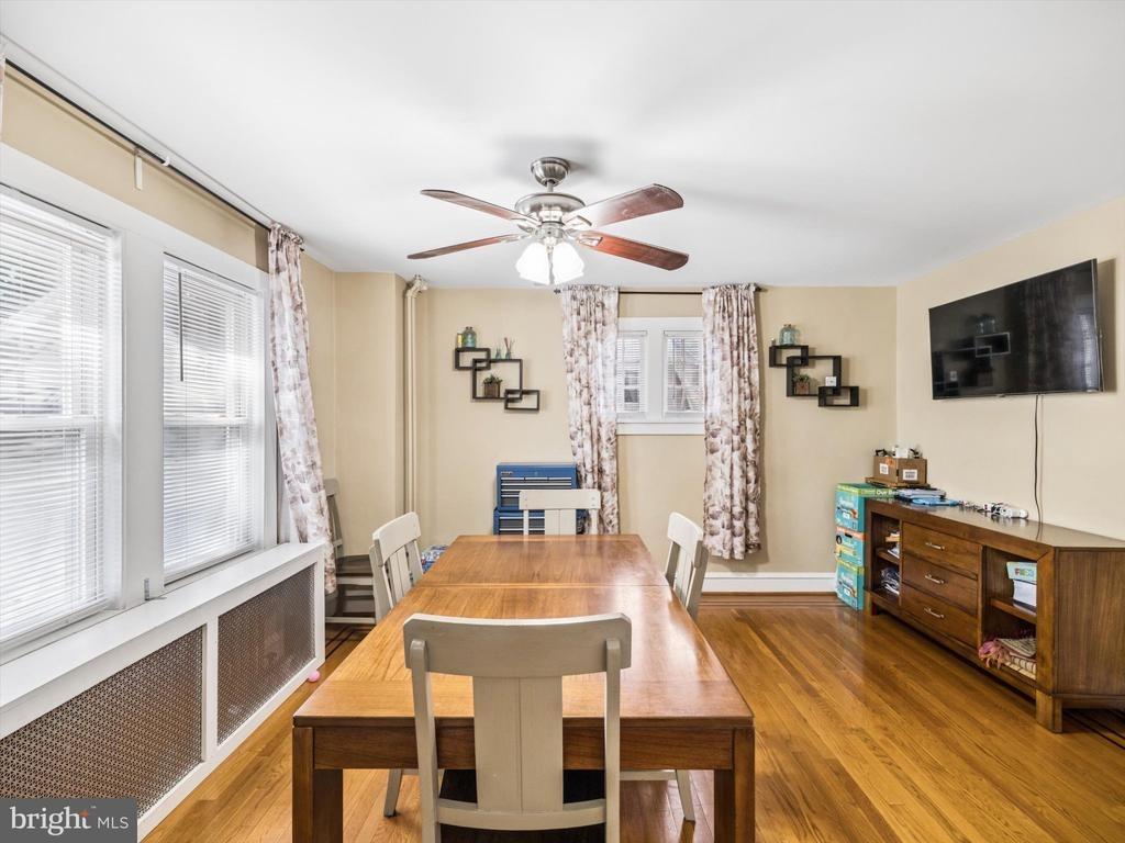 S State Rd, Upper Darby, PA 19082