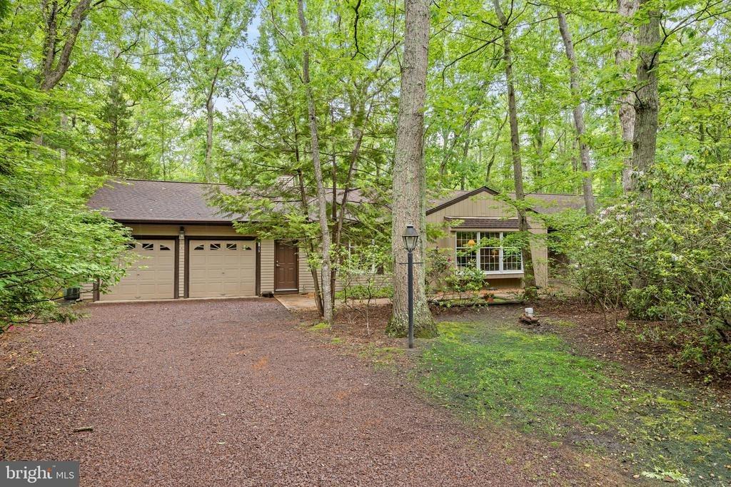 Thunderhead Dr, Medford, NJ 08055