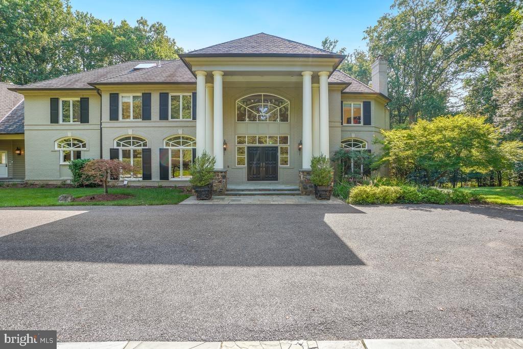 Lockland Rd, Potomac, MD 20854