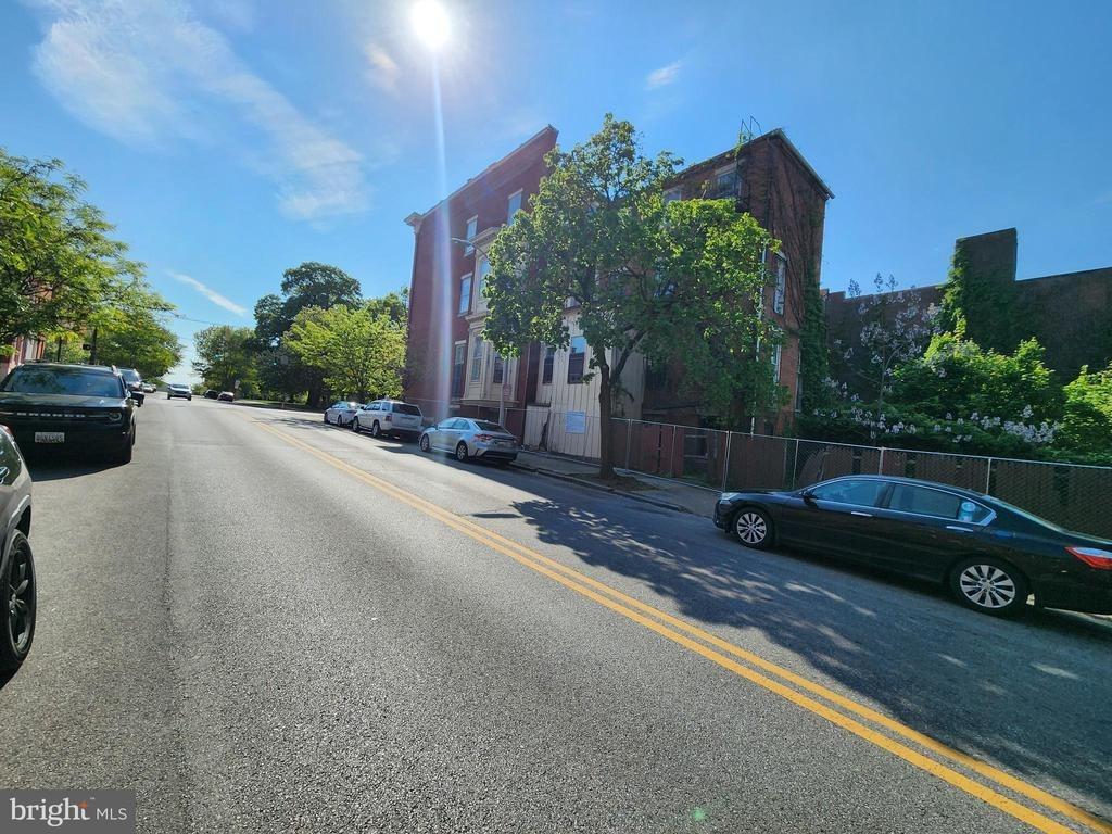 W Lafayette Ave, Baltimore, MD 21217