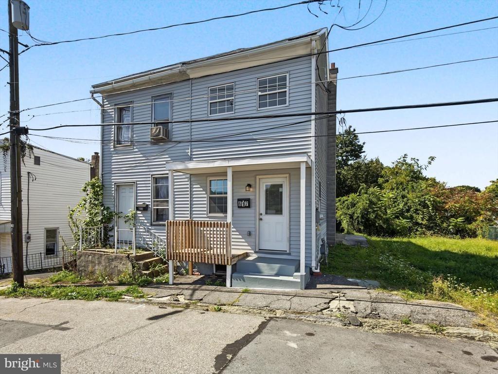 N 7th St, Pottsville, PA 17901