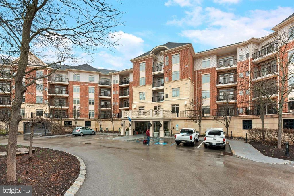 Carson Ter, Huntingdon Valley, PA 19006