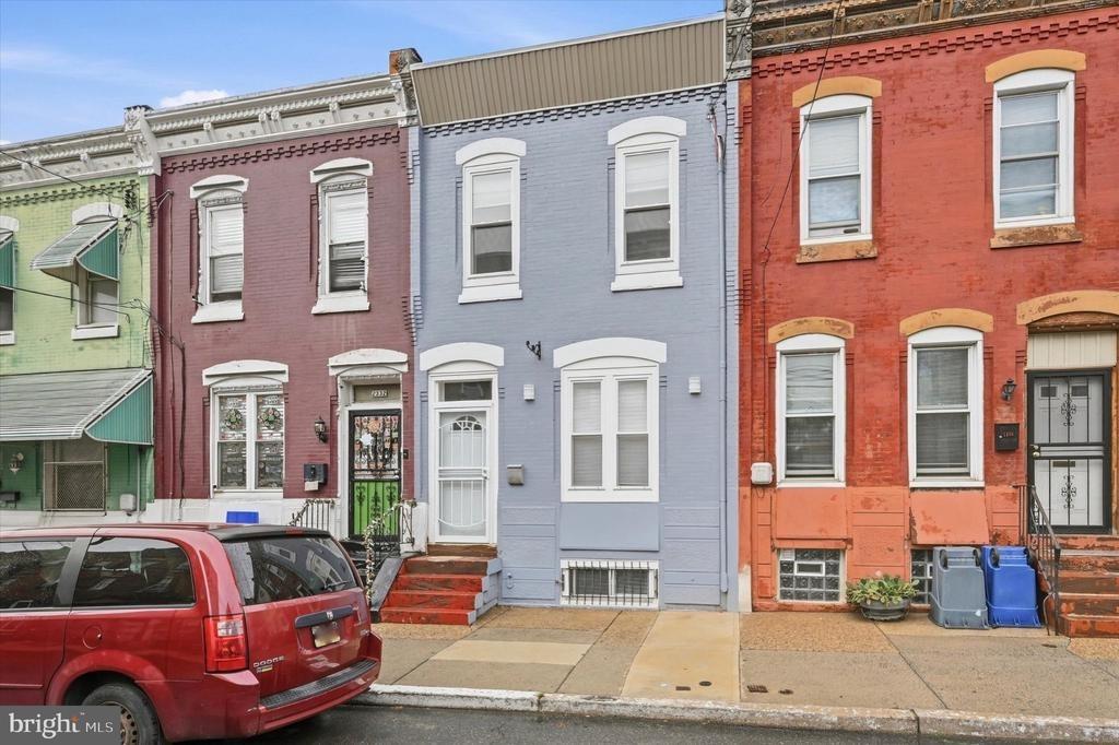 N 17th St, Philadelphia, PA 19132