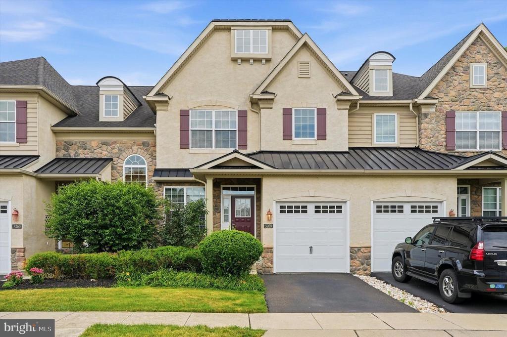 Waterstone Ct, Furlong, PA 18925