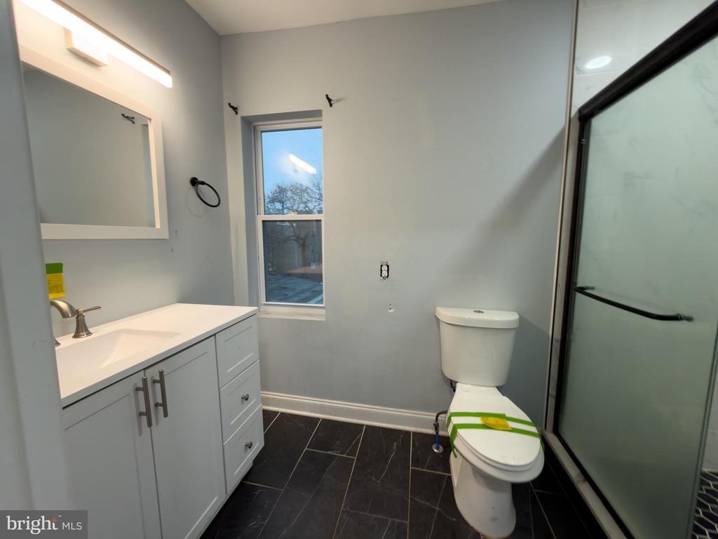 N 27th St, Philadelphia, PA 19121