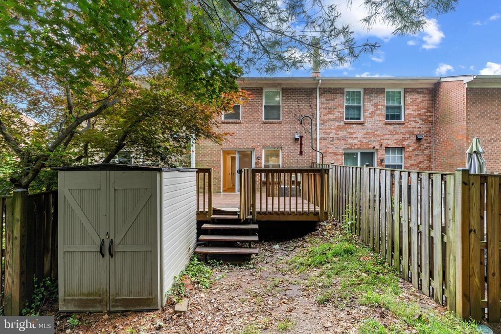 Ducketts Ln, Elkridge, MD 21075